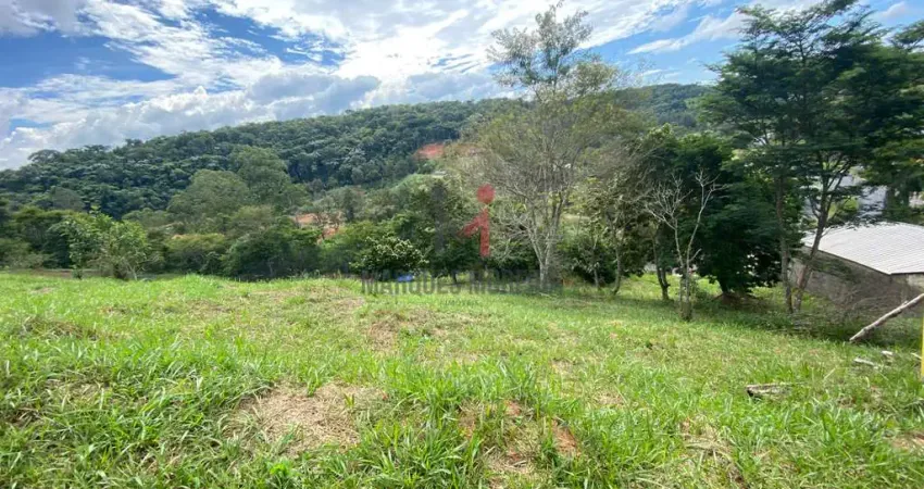 Terreno à venda na Rua Joaquim Honório Loures, 16, Grama, Juiz de Fora
