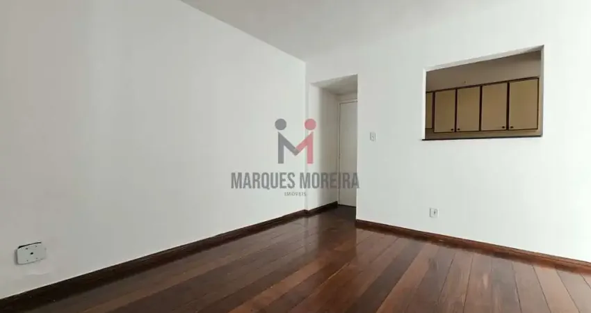 Apartamento 2 Quartos com Suíte e Varanda no Centro de Juiz de Fora – Ed. Diego Velasquez