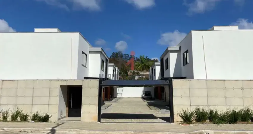 Casa em condomínio fechado com 3 quartos à venda na Rua Florianópolis, 10, Parque Jardim da Serra, Juiz de Fora