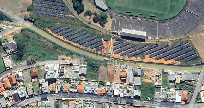 Terreno raro em área de alta valorização – pronto para construir