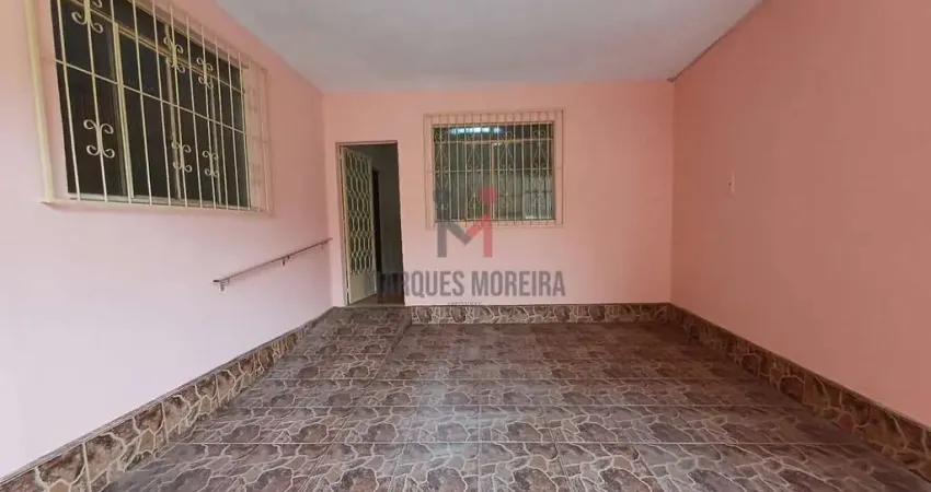 Casa com 3 quartos à venda na Rua Coronel Quintão, 351, Monte Castelo, Juiz de Fora