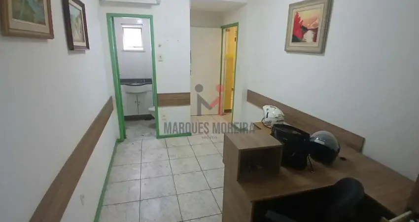 Sala Comercial à Venda no Centro – Acesso Plano, Silenciosa e Ideal para Profissionais.