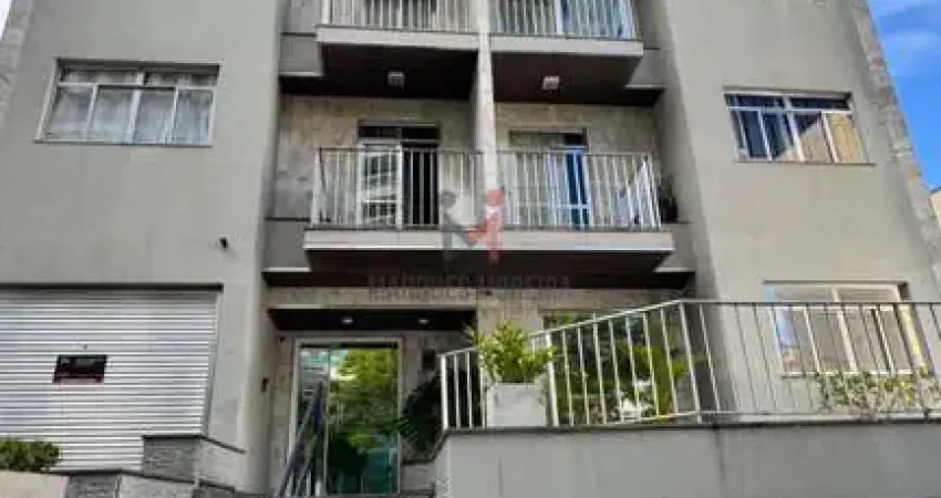 Apartamento diferenciado com área externa em localização estratégica