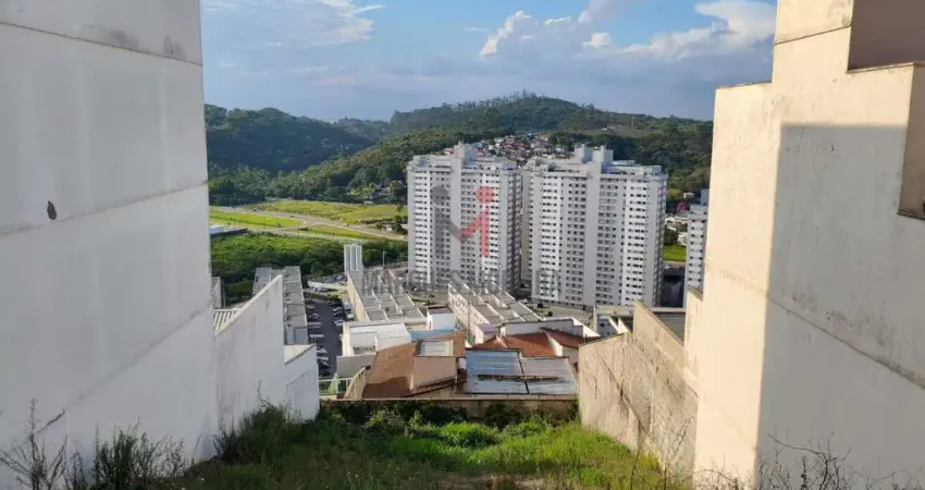 Terreno em condomínio fechado à venda na Rua Leny Lessa Carelle, 500, São Pedro, Juiz de Fora