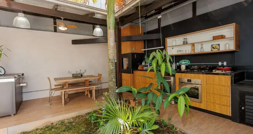 Casa no Saguaçú perto do Bonja (Colégio Bom Jesus): 3 quartos sendo 1 suíte