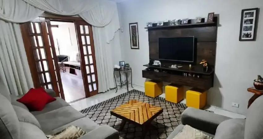 Casa com 5 quartos à venda na Rua Correia de Godói, 196, Itaquera, São Paulo
