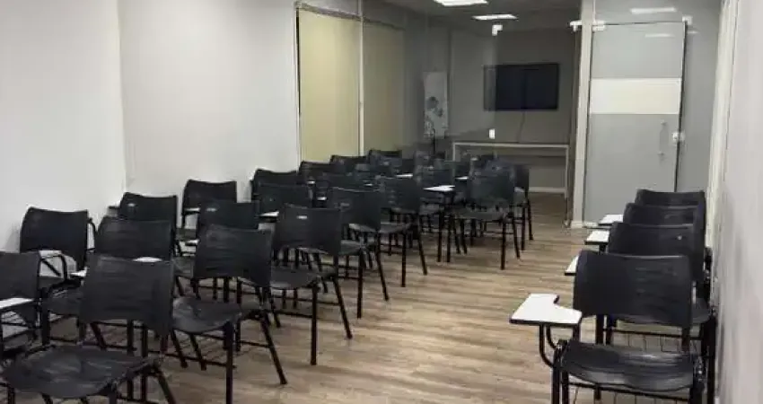 Sala comercial com 3 salas para alugar na Rua Restinga, 113, Tatuapé, São Paulo