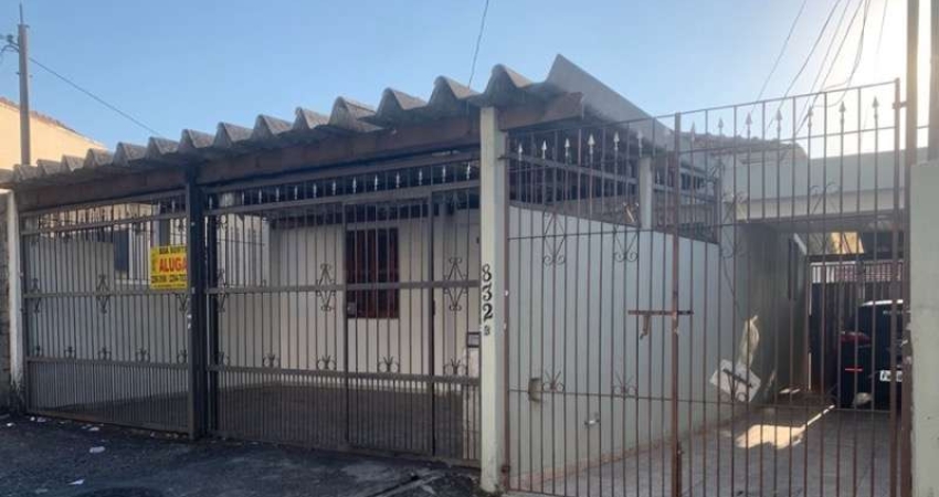 CASA TÉRREA A VENDA EM SP TATUAPÉ