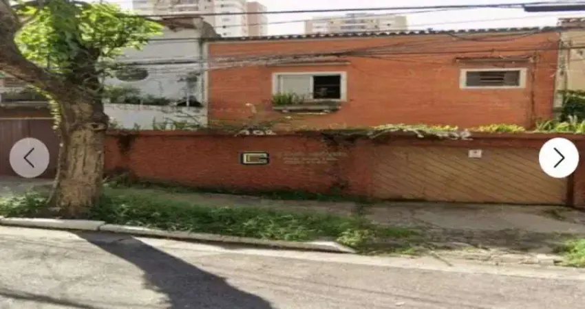 Casa comercial com 1 sala para alugar na Rua Oliveira Peixoto, 102, Aclimação, São Paulo