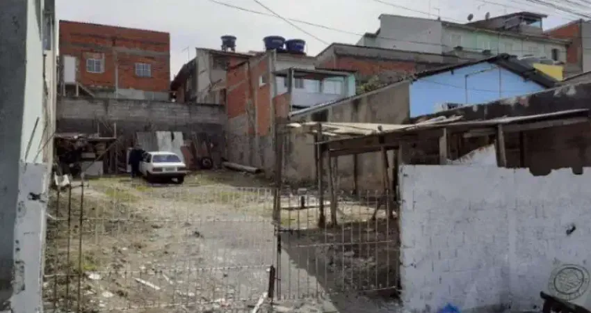 Terreno à venda na Rua Genaro Teófilo, 47, Itaquera, São Paulo