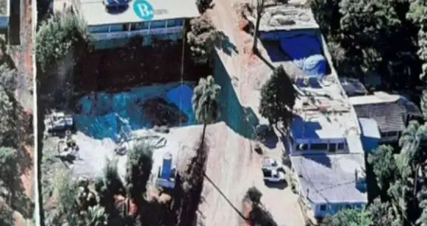 Terreno à venda na Rua Ana Maria Franco Laranjeira, Sítio Areião, São Paulo