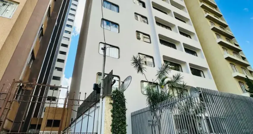 Apartamento com 190m² de area privativa com 02 vagas de garagem bairro bigorrilho