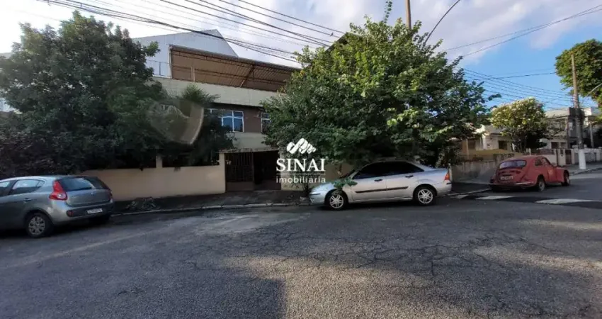 Casa em condomínio fechado com 4 quartos à venda na Rua Maria Maia, 270, Madureira, Rio de Janeiro