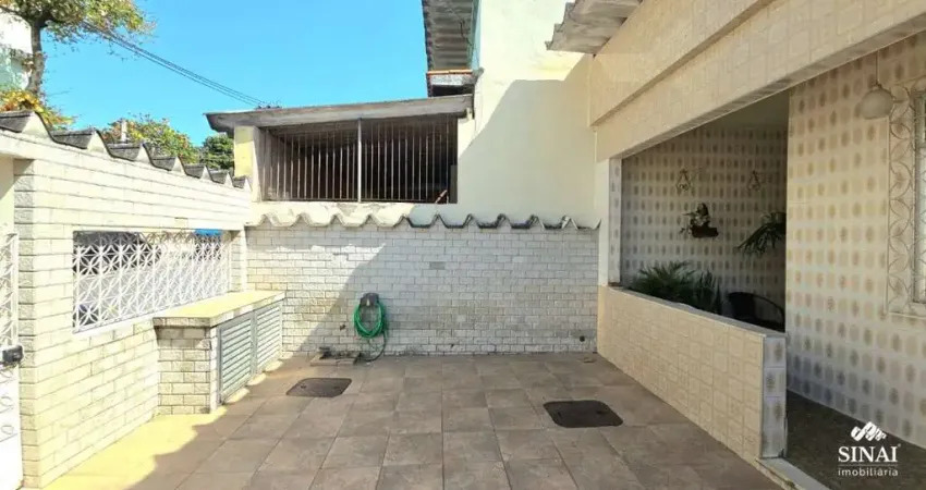 Casa com 3 quartos à venda na Santo Apiano, 266, Irajá, Rio de Janeiro