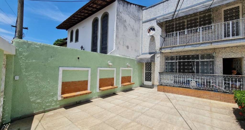 Casa em condomínio fechado com 3 quartos à venda na Rua Vitório Libonati, 285, Vila Valqueire, Rio de Janeiro