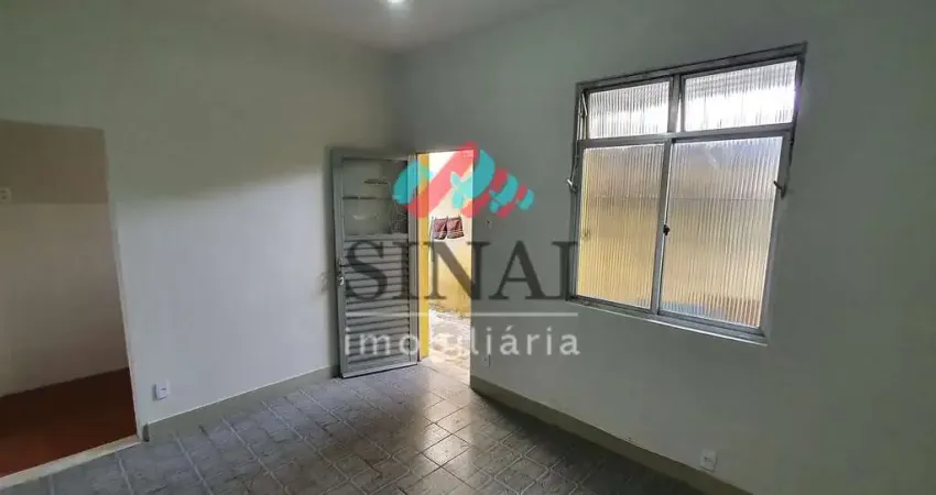 Casa de fundos 1qto - comece sua jornada de indepêndencia por aqui