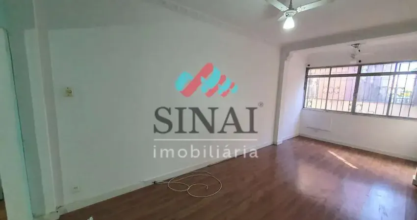 Apartamento com 3 quartos para alugar na Rua Jitauna, Penha, Rio de Janeiro