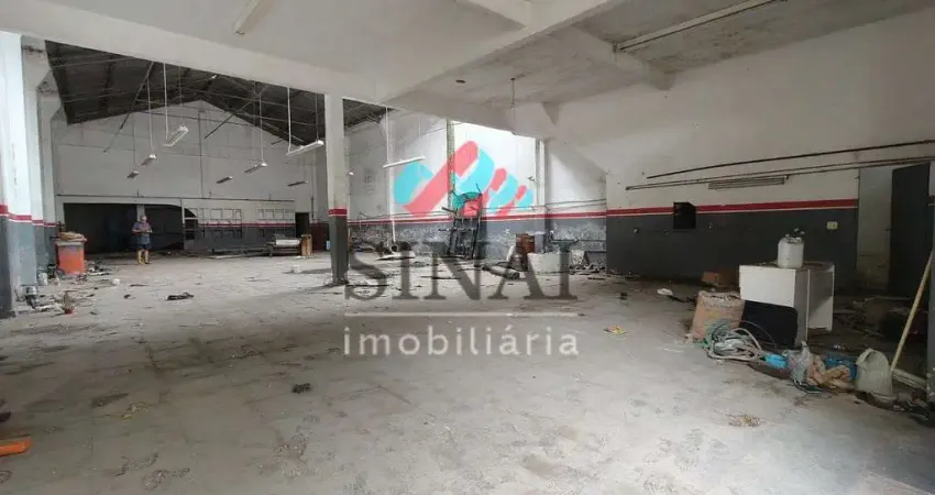 Barracão / Galpão / Depósito com 3 salas para alugar na Rua do Monjolo, Pitangueiras, Rio de Janeiro