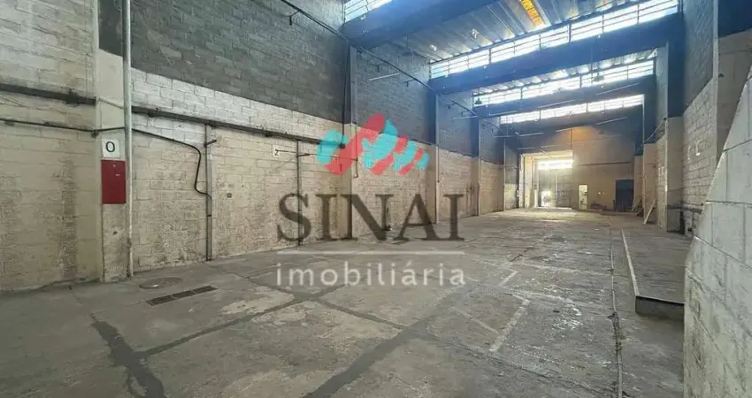 Barracão / Galpão / Depósito com 6 salas para alugar na Rua Belisário Pena, Penha, Rio de Janeiro