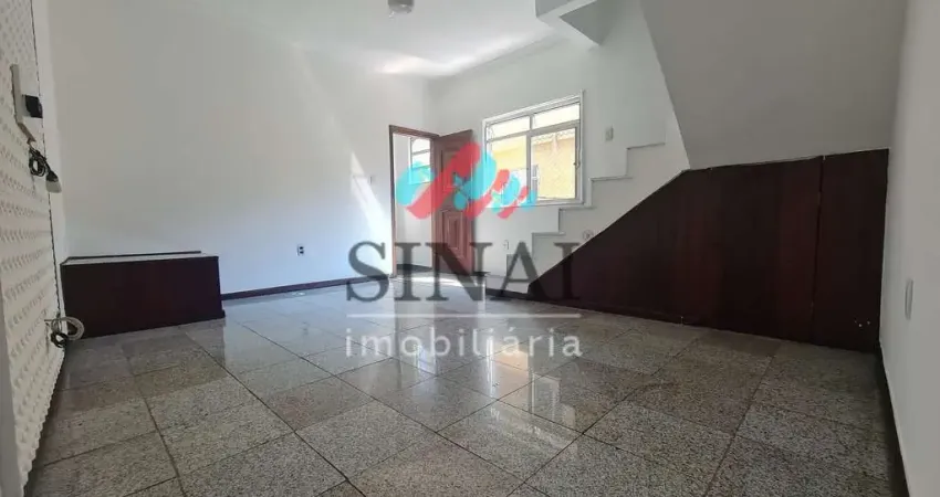 Casa com 3 quartos para alugar na Rua Frisia, Vila da Penha, Rio de Janeiro