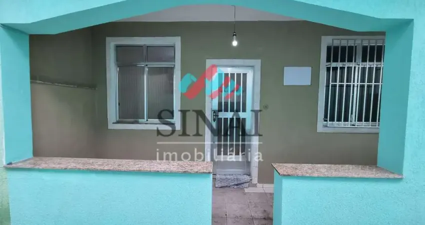Casa com 2 quartos para alugar na Rua Mafra, Penha, Rio de Janeiro