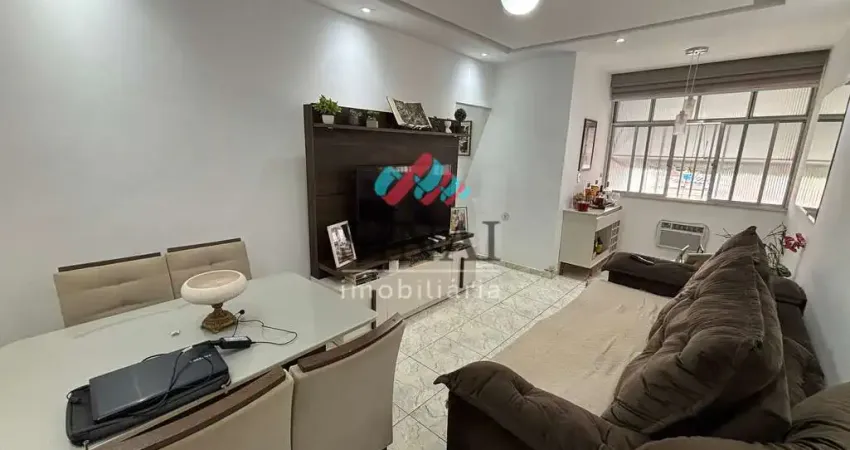 Reformadíssimo 2 quartos, dependência tipo suite, armários planejados, vaga coberta, condomínio fec