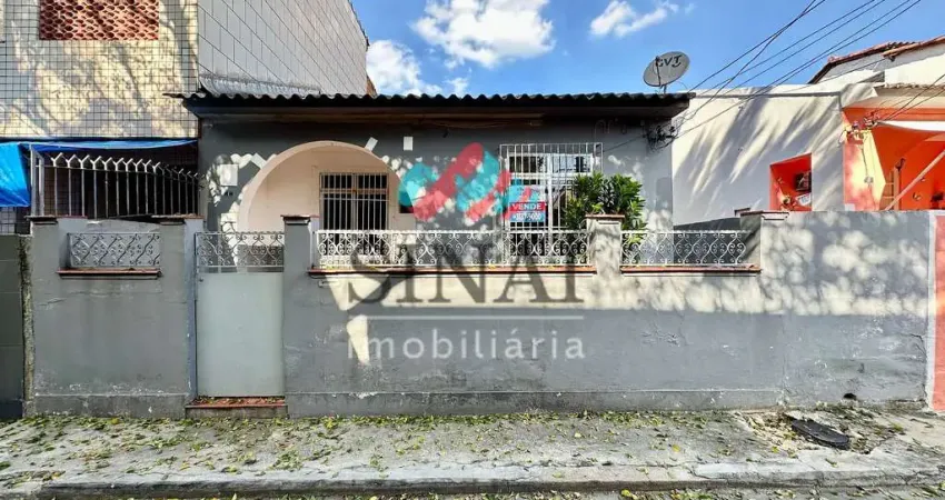 Casa com 2 quartos à venda na Rua Maria José, Vila Valqueire, Rio de Janeiro