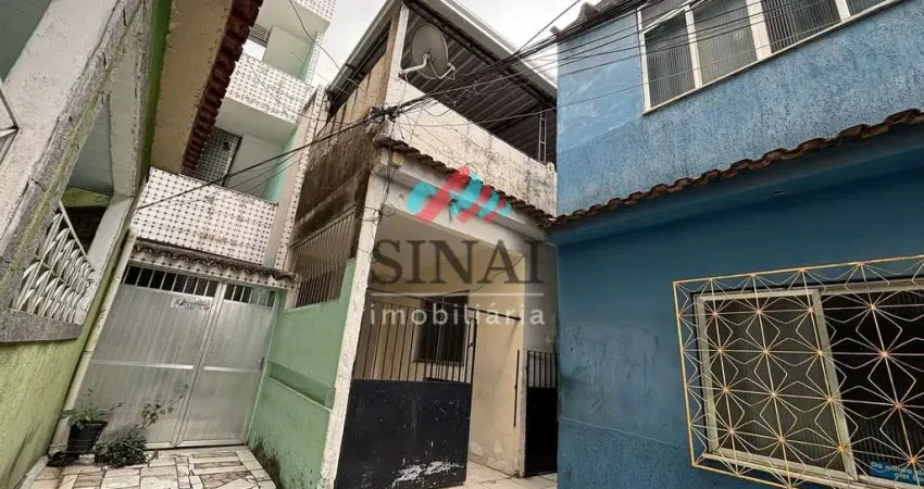 Sinai vende ótima casa salão, 2 quartos, copa cozinha, garagem e terraço - rua iranduba - cordovil