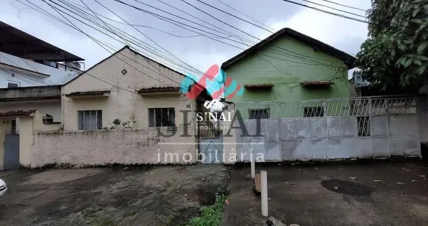 Casa com 2 quartos à venda na Avenida Lusitania, Penha, Rio de Janeiro