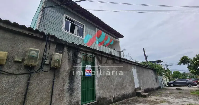 Casa com 2 quartos para alugar na Rua Coronel Camisão, Cordovil, Rio de Janeiro