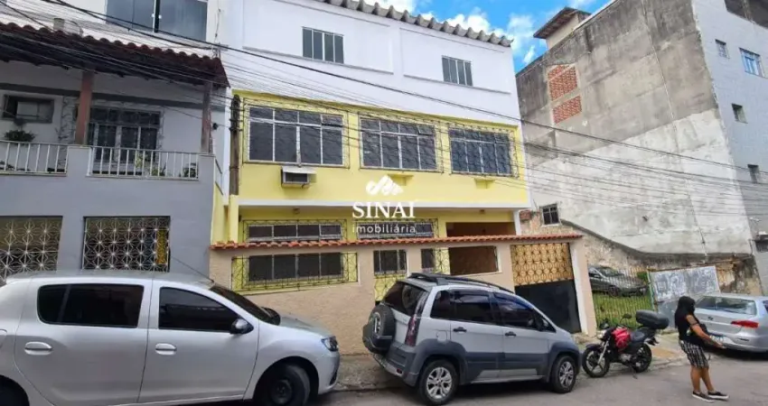 Casa com 4 quartos à venda na Avenida Itaóca, 2358, Bonsucesso, Rio de Janeiro