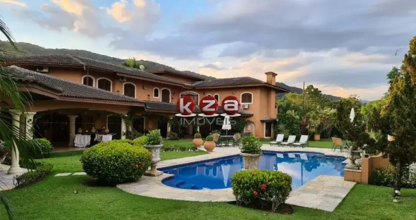 Luxuosa mansão em condomínio à venda em Guarujá-SP, Jardim Acapulco: 5 quartos, 5 suítes, 3 salas, 7 banheiros, 6 vagas, 676m².