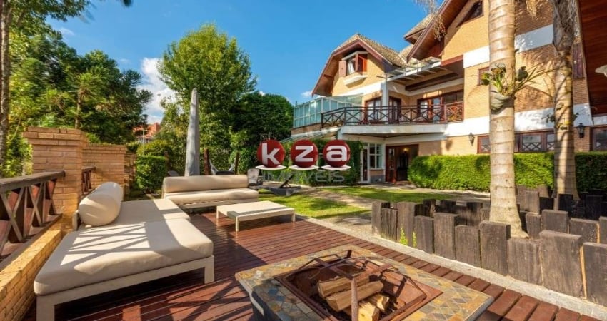 Imperdível: Casa de luxo à venda em Campos do Jordão-SP, bairro Manancial, 5 quartos, 5 suítes, 3 salas, 6 banheiros, 4 vagas, 650m²