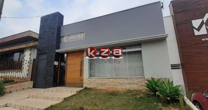 Casa Comercial para Locação no Centro de Vinhedo-SP: 7 Salas, 4 Banheiros, 218m² - Imperdível!