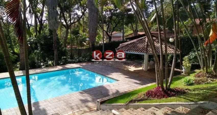 Imperdível Chácara à Venda em Valinhos-SP, 4 Quartos, 4 Suítes, 2 Salas, 6 Banheiros, 10 Vagas de Garagem, 240m² de Área!