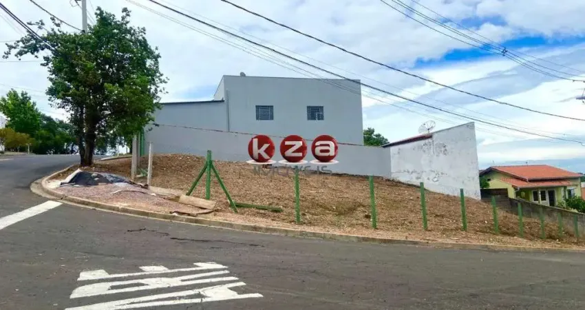 Terreno comercial à venda em Valinhos-SP, no Loteamento Residencial Ana Carolina, com 412,22m² de área!