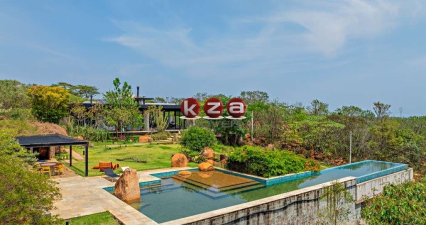 Venda de Casa Espetacular em Itu-SP: 5 Quartos, 3 Suítes, 3 Salas, 800 m² constr. Muita Natureza, 20.000 metros de terreno no Jardim Paraíso II.