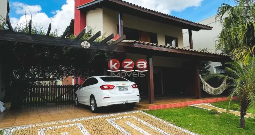 Casa em Condomínio de Alto Padrão na Vila Faustina II em Valinhos-SP - 3 Quartos, 1 Suíte, 2 Salas, 4 Banheiros, 4 Vagas - 212m².