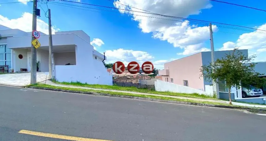 Terreno à venda no Condomínio Vivenda das Pitangueiras em Valinhos-SP com 300m² de área!