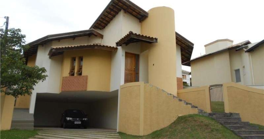 Imperdível: Casa em Condomínio de Luxo em Valinhos-SP, 3 quartos, 3 suítes, 2 banheiros, 4 vagas, 270m². Venha conhecer!