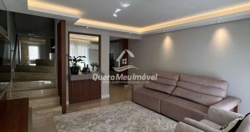 Casa com 3 quartos à venda na Farjalla Catan, 556, Vinhedos, Caxias do Sul