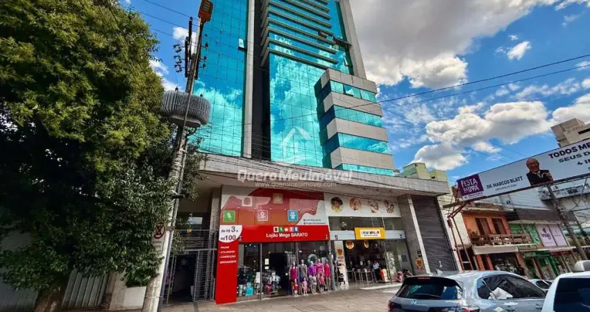 Sala comercial com 2 salas à venda na Rua Pinheiro Machado, 2076, Centro, Caxias do Sul