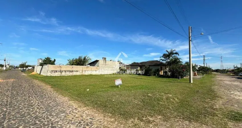 Terreno à venda na Rua Amendoeiras, 898, Centro, Arroio do Sal