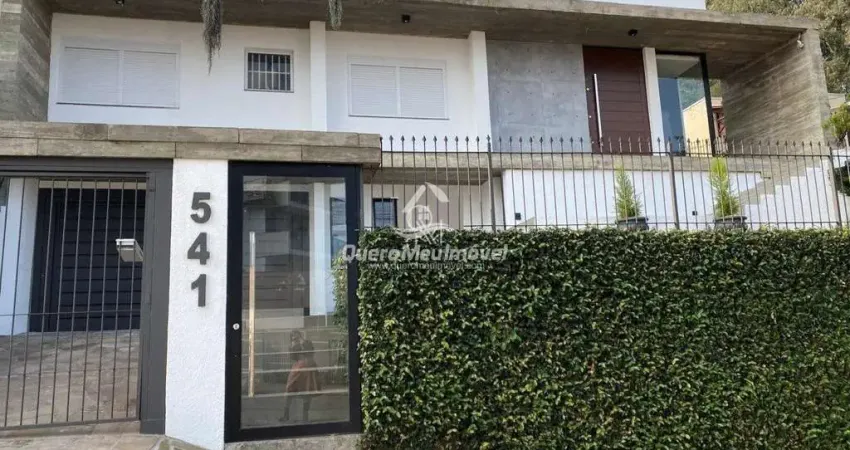 Casa com 4 quartos à venda na Rua Capitão Artemim Karan, 541, Colina Sorriso, Caxias do Sul