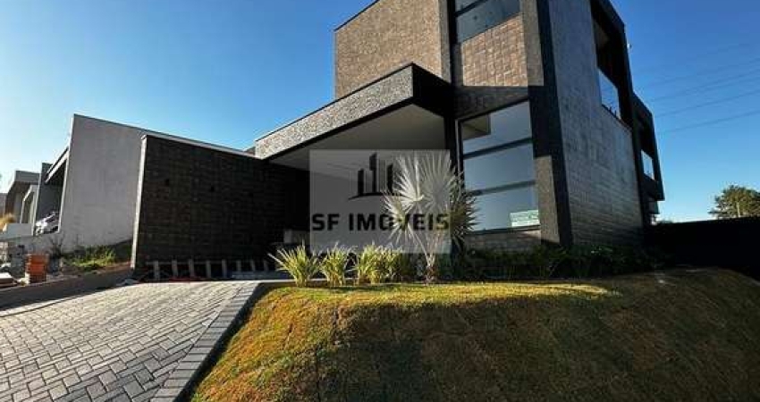 Excelente sobrado à venda, 225m², 3 suítes, 1 máster, no Residencial Sun Lake