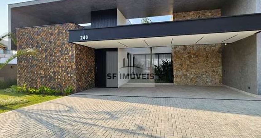 Belíssima casa de 445m², térrea, em terreno de 1000m², à venda no Saint Patrick