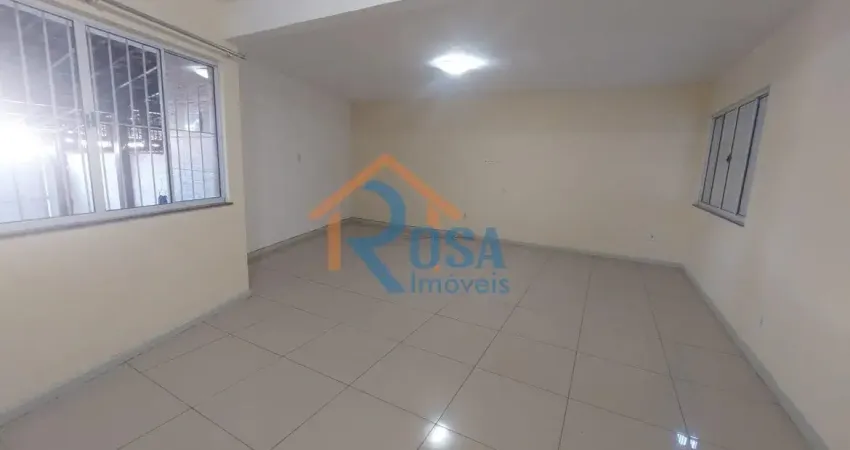 Alugo casa independente 03 quartos nova cidade são gonçalo/rj.