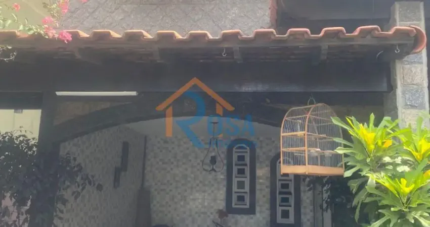 Casa à venda com Lazer Completo no Condomínio Recanto das Mangueiras! (4 Quartos, 4 Banheiros)
