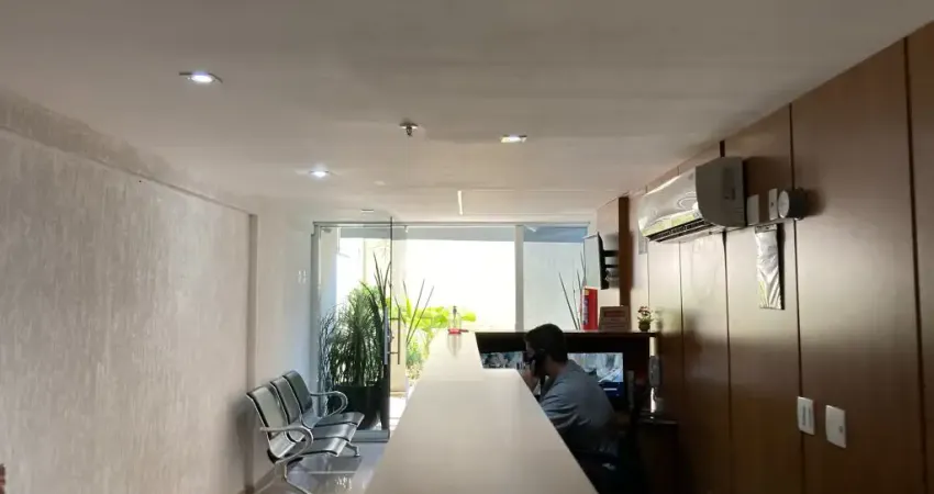 Sala comercial com 1 sala à venda na Rua Doutor Nilo Peçanha, Centro, São Gonçalo