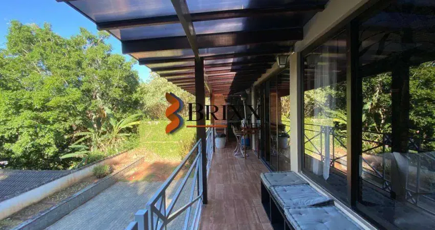 CASA CONDOMÍNIOI HILLS I II Á VENDA COM 04 QUARTOS - ARUJÁ